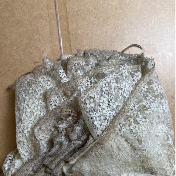 Vintage Gunne Sax White Lace Prairie Gown Dress Size 9 - Picture 8 of 13